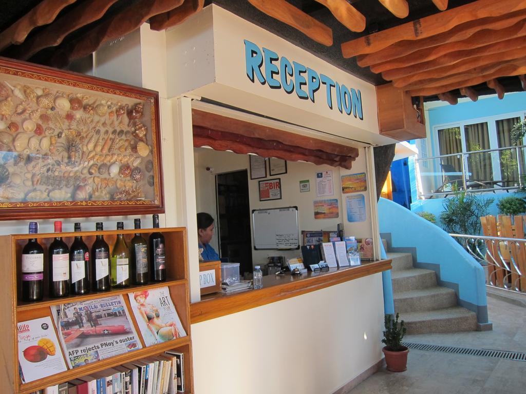 Montani Beach Resort Puerto Galera Powered By Cocotel Eksteriør billede